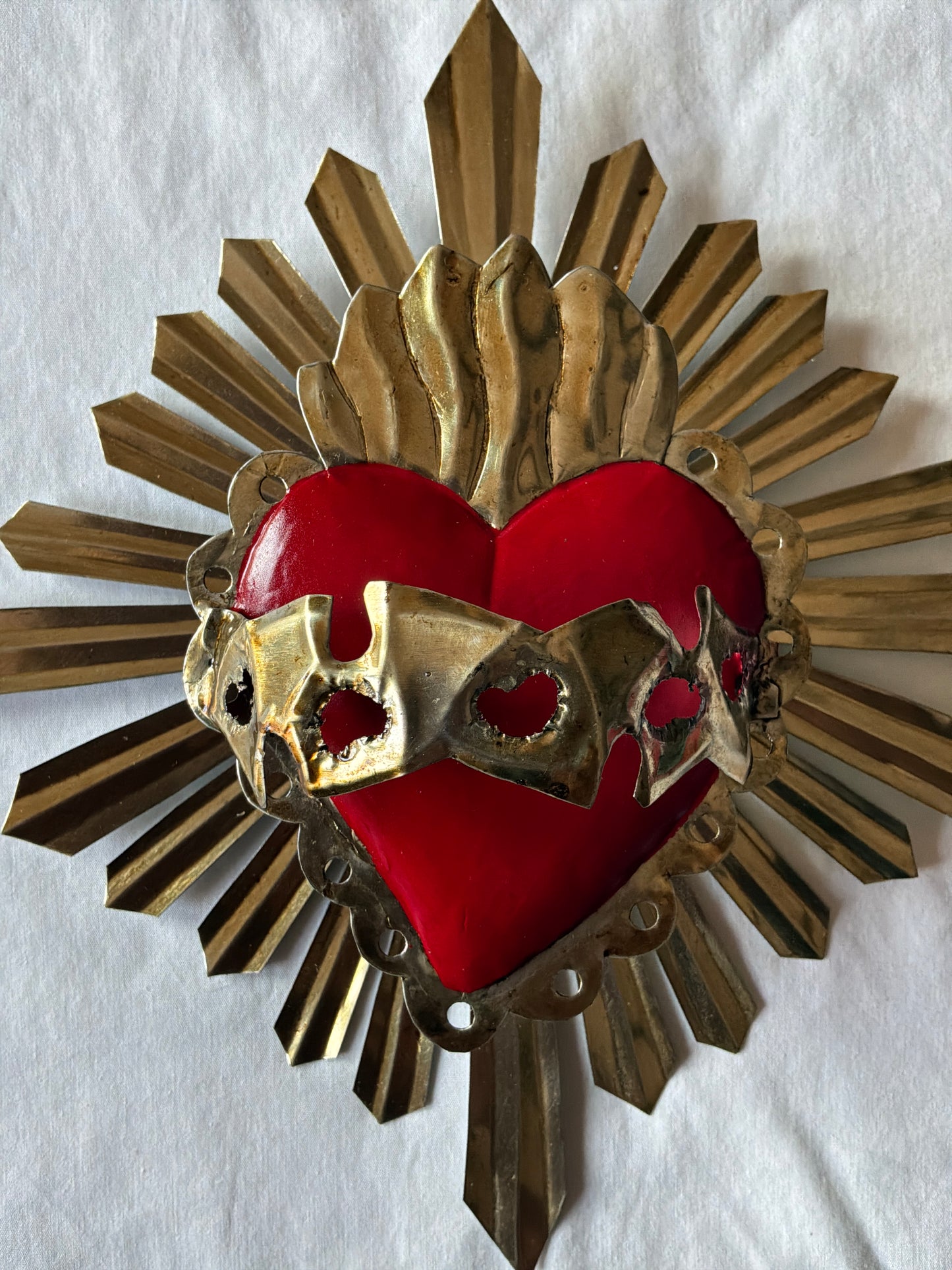 Ex-Voto Sacred Heart Radiant Collection