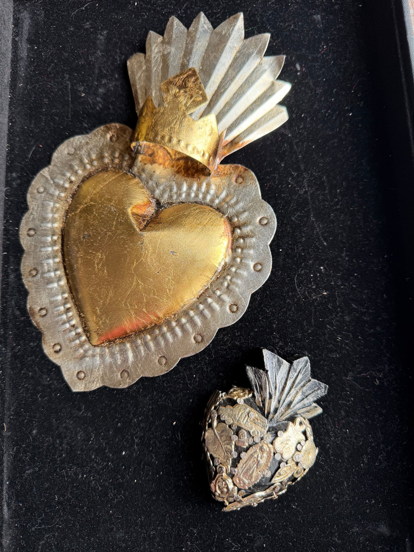 Gold & Silver Leaf Finish Crown Heart Corazón