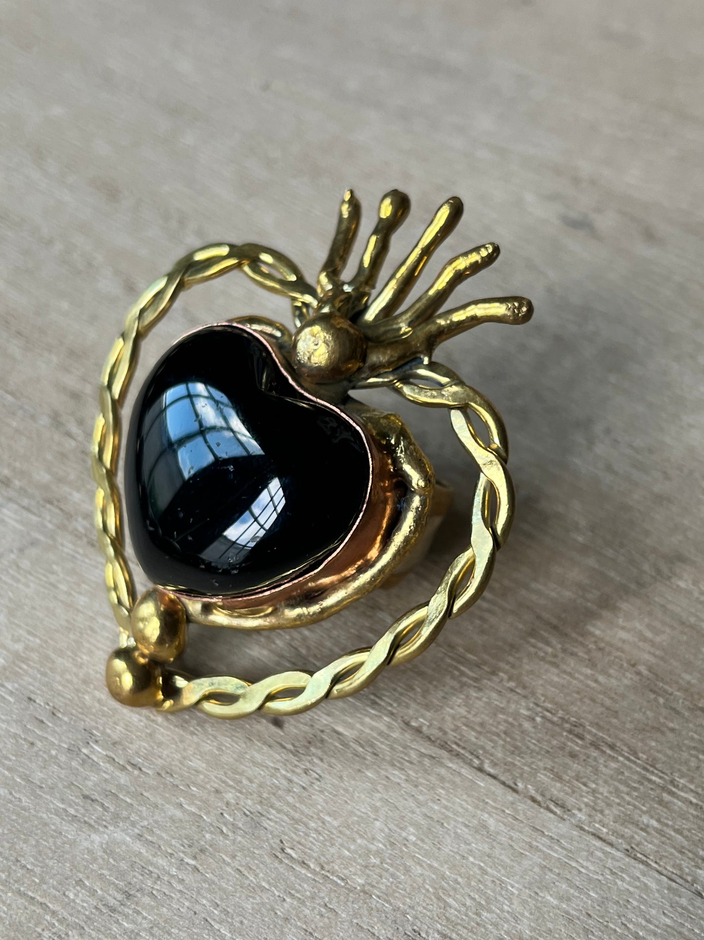 Sunburst Sacred Heart Ring - Black