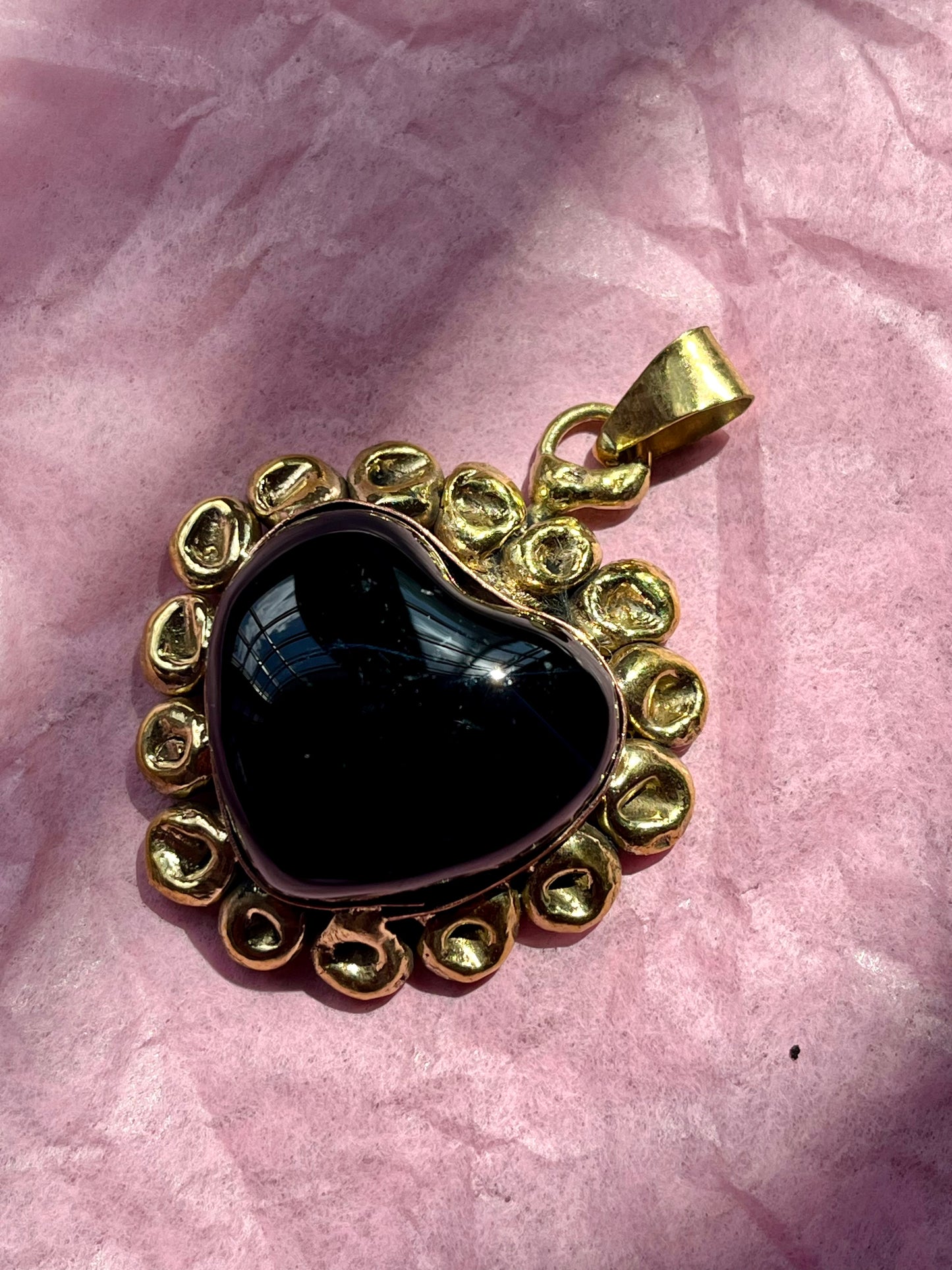 Artesanal Sacred Heart Choker