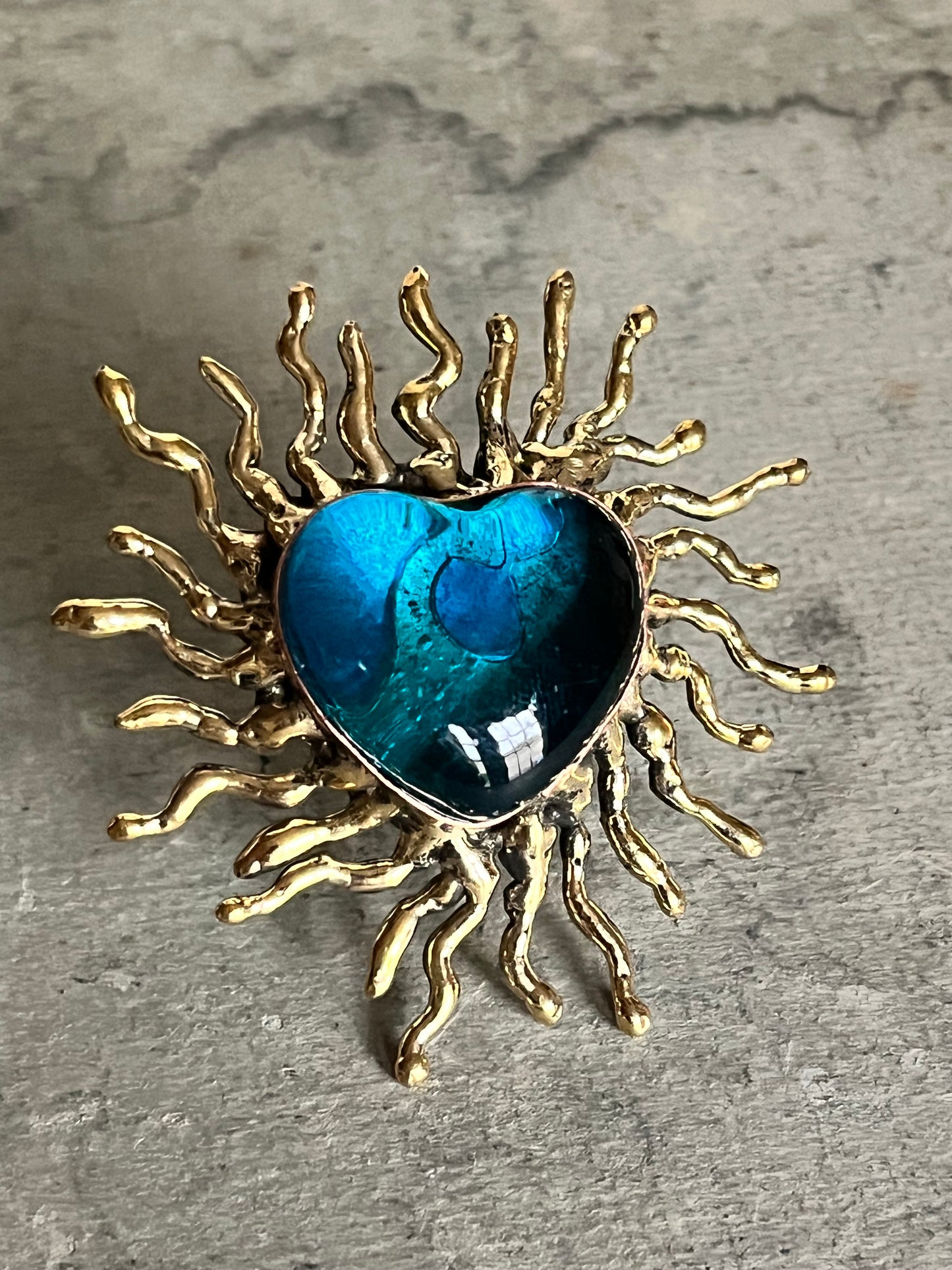Sun Burst Sacred Glass Heart Ring & Alpaca Metal - Blue