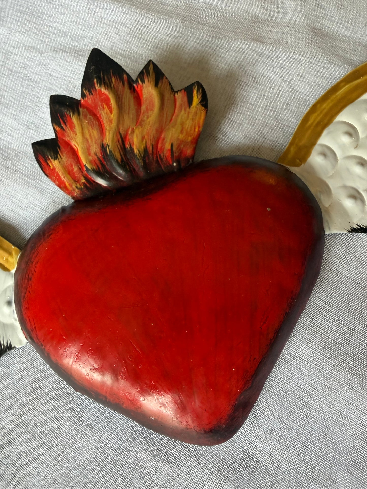 Sacred Red Heart Wings - Metal