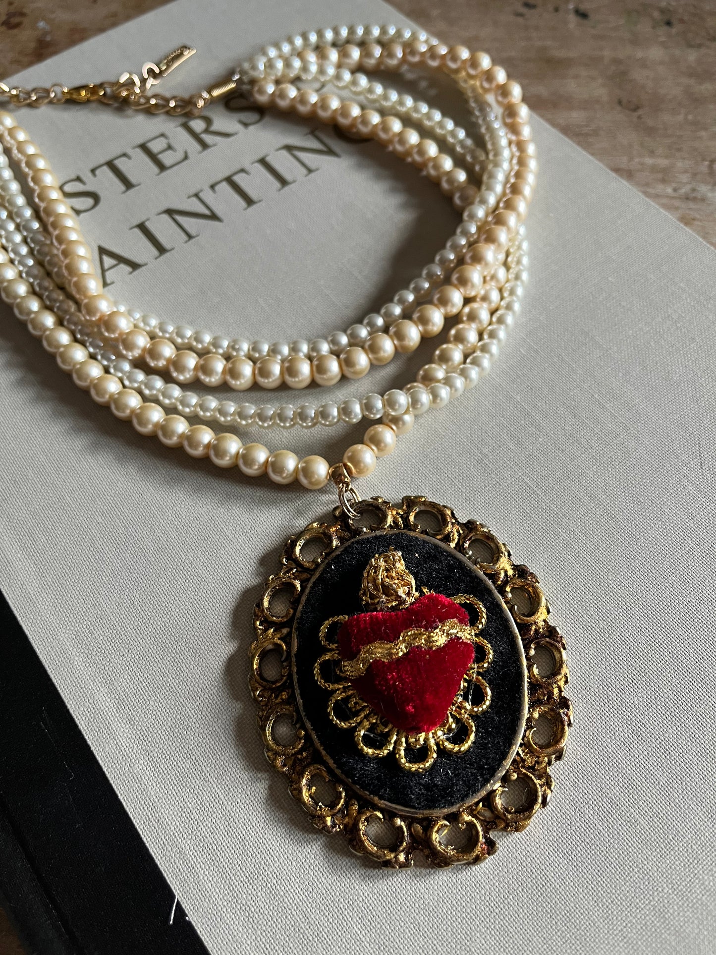 Cameo Sacred Heart Necklace