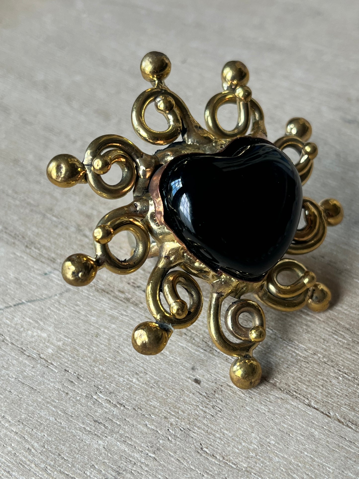 Sunburst Sacred Heart Ring - Black