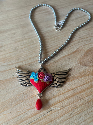 Wing Heart Flower Necklace
