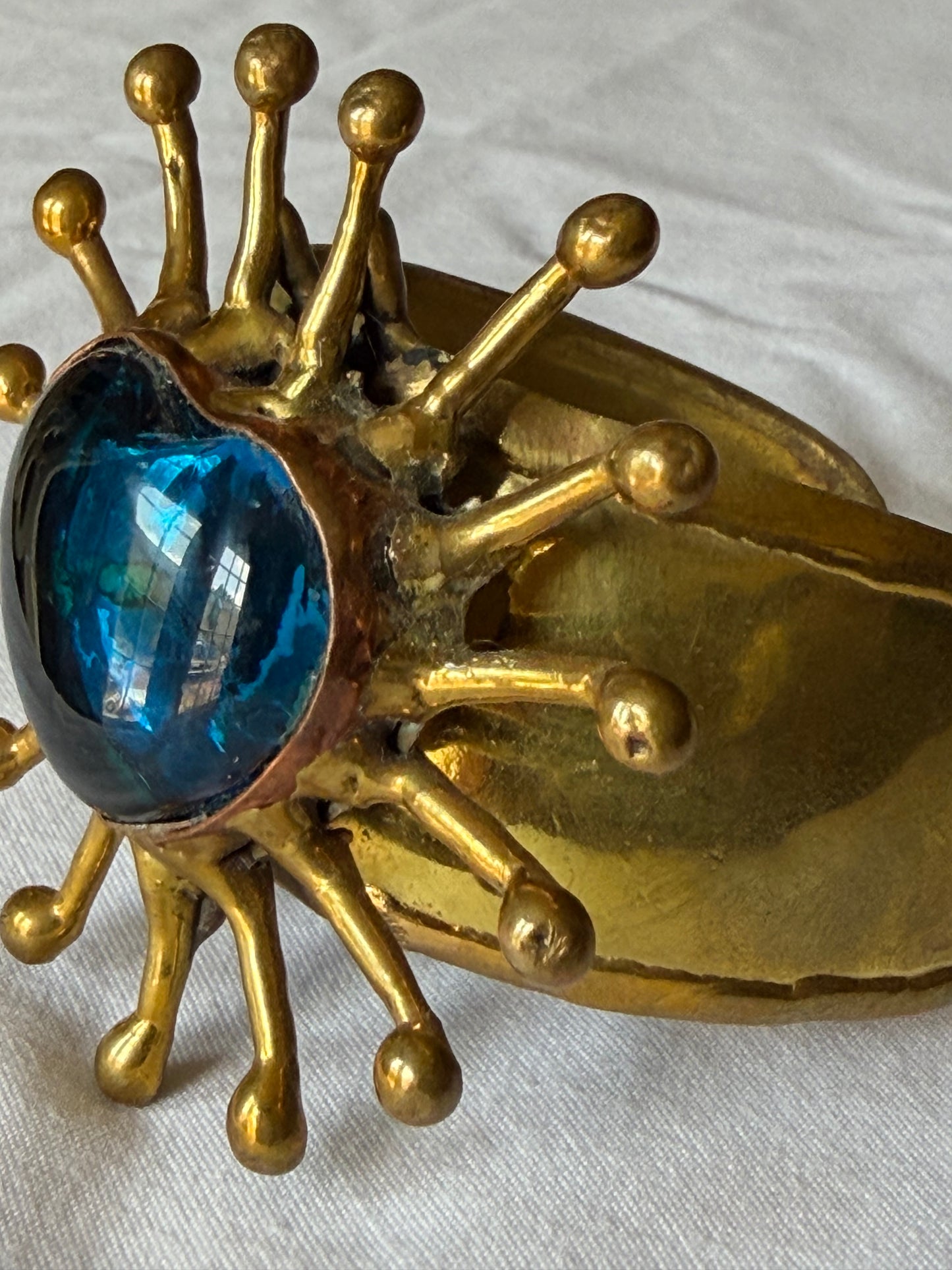 Sunburst Sacred Heart Cuff Bracelet - Blue Teal Turquoise