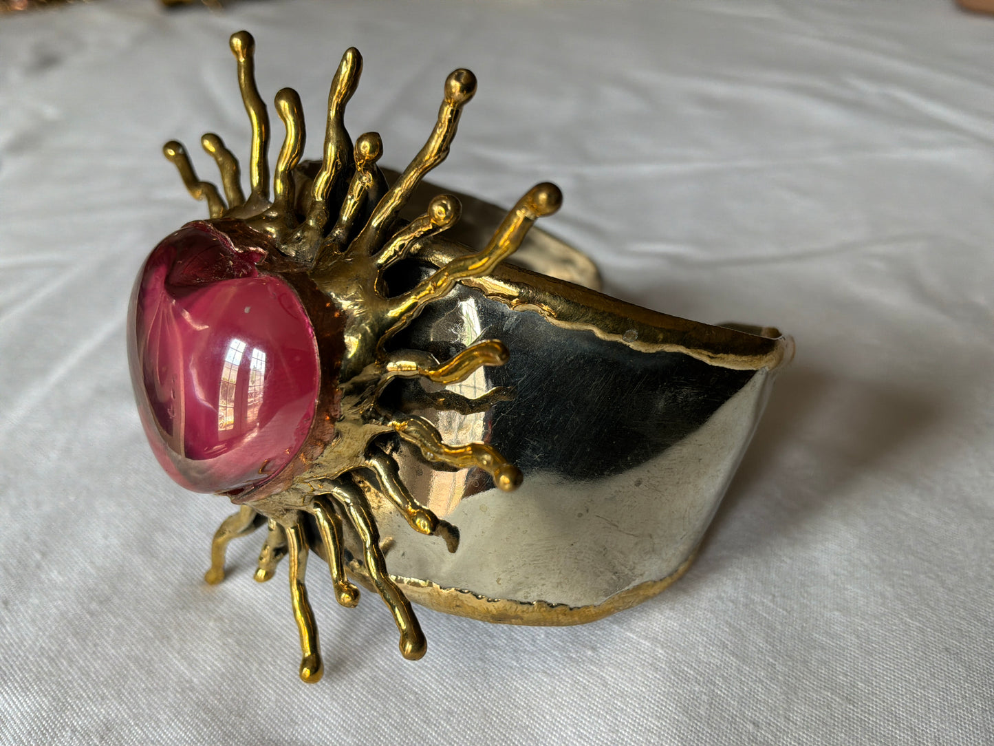 Sunburst Sacred Heart Handmade Cuff Bracelet – Pink