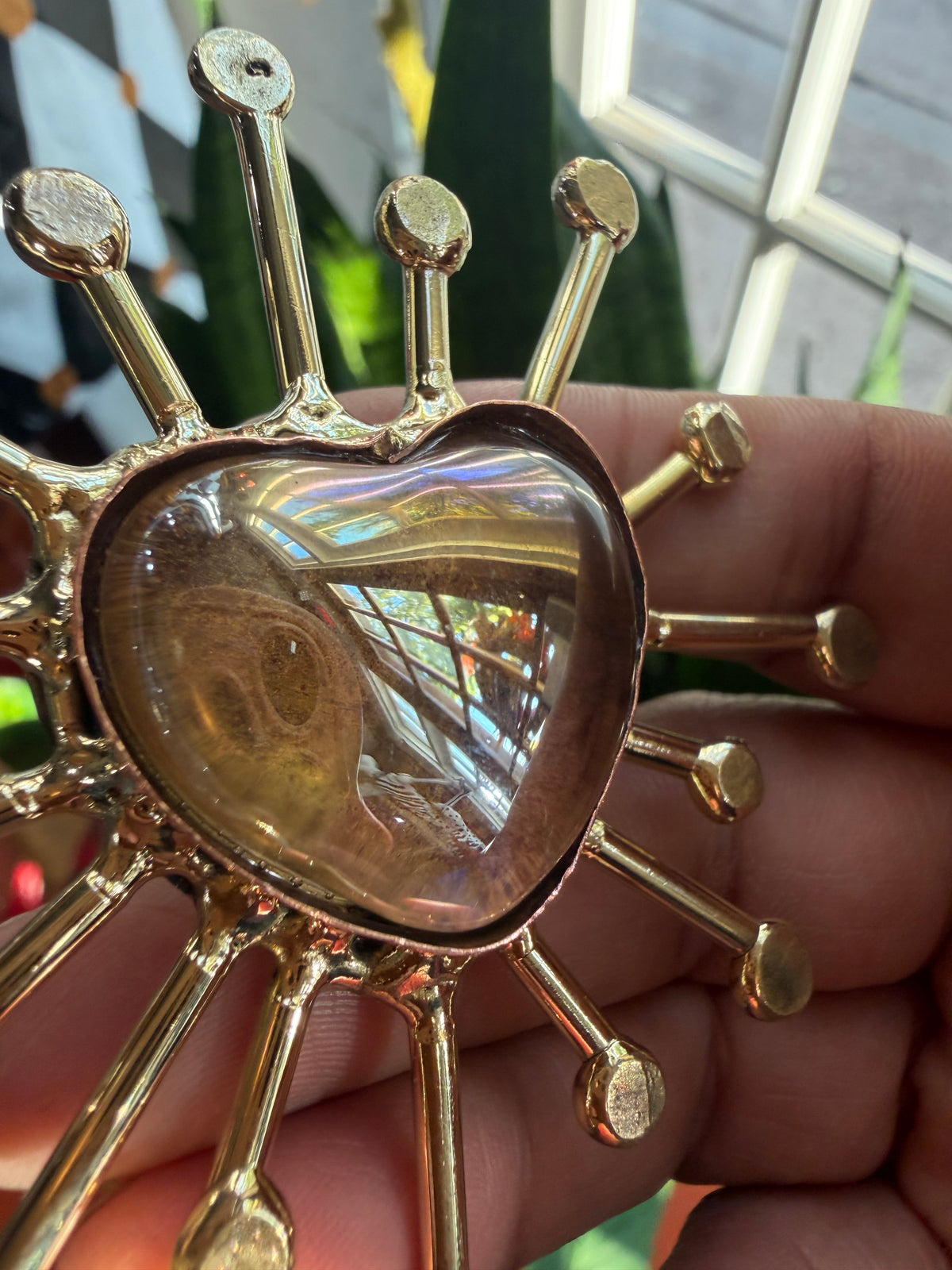 New Iridescent Corazon Sunburst Ring