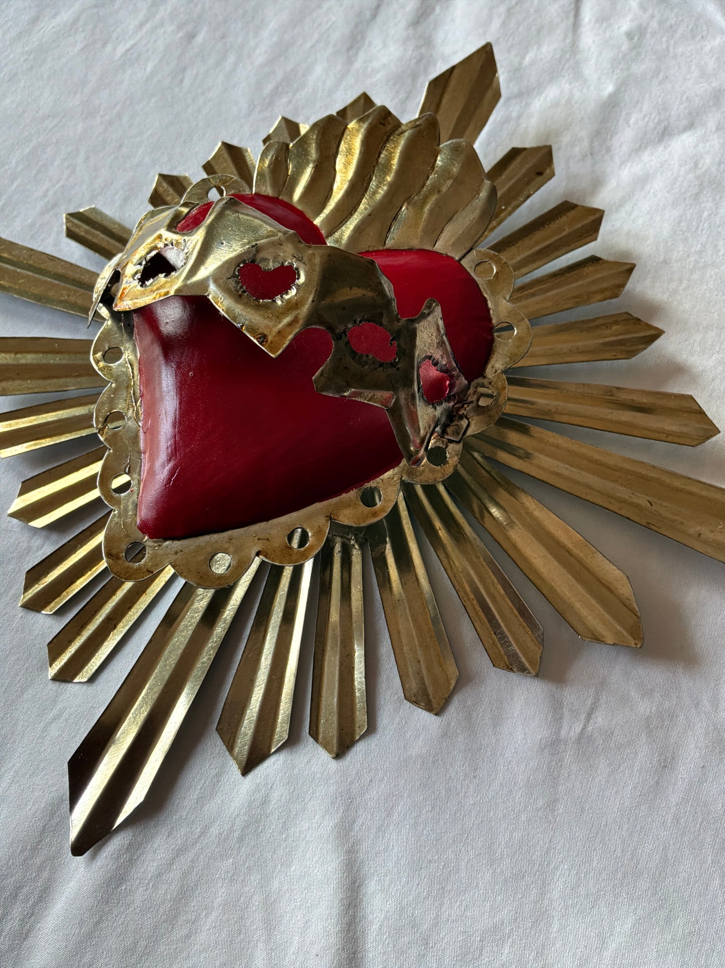 Ex-Voto Sacred Heart Radiant Collection