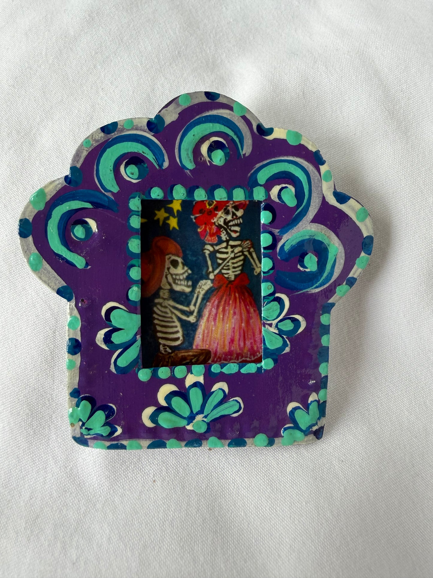 Nicho Shadowbox Magnets - Tin Hand-Painted