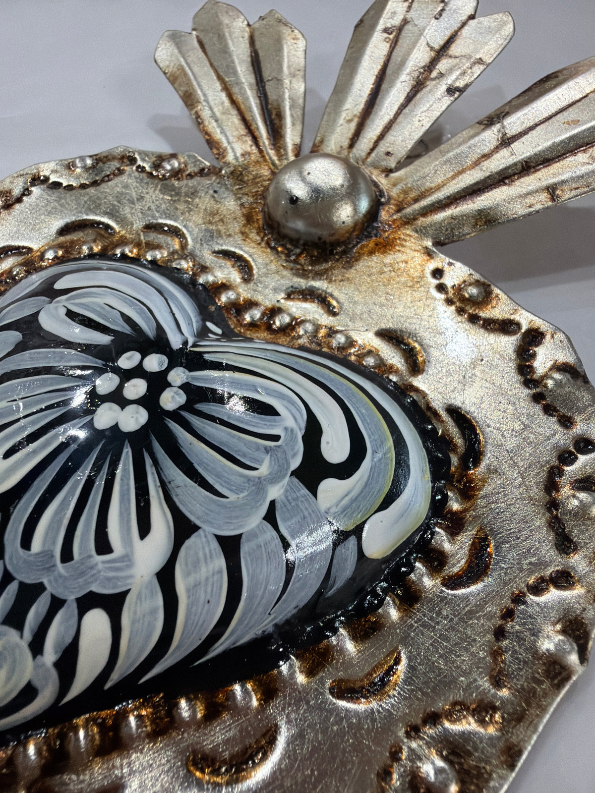 New Black White Sacred Heart Antique Silver