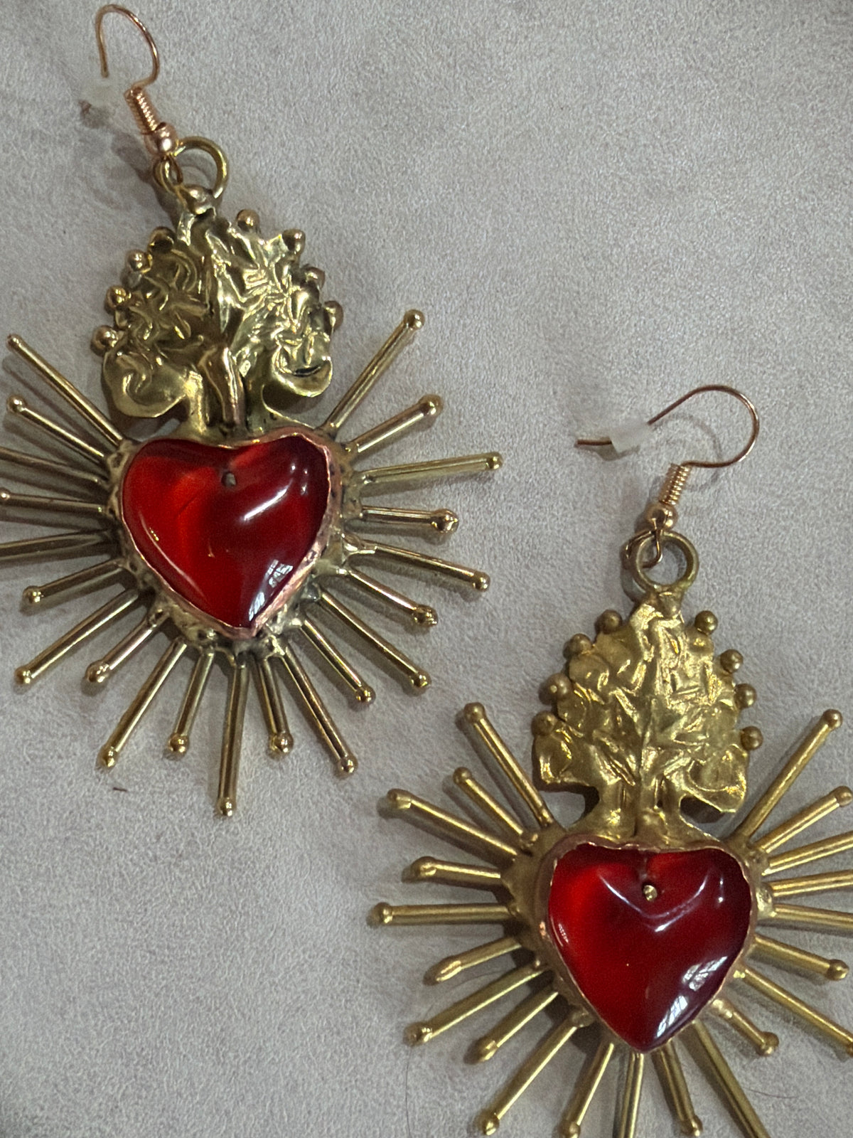 Alpaca Sacred Heart - Sunbursts
