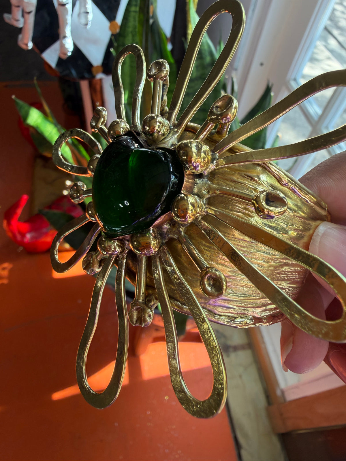 NEW Green Sacred Heart Flower Collection
