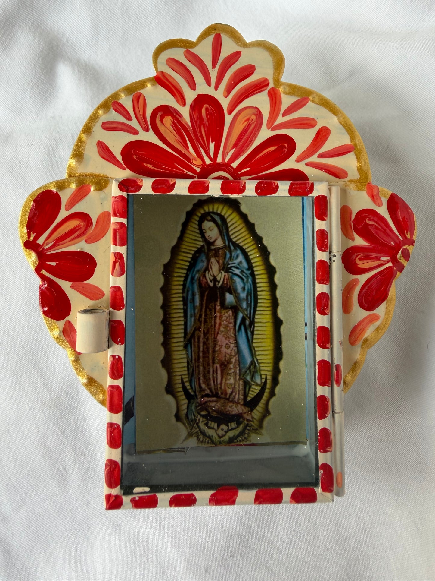 Nicho Shadowbox Hand Painted - Tin Hand-painted