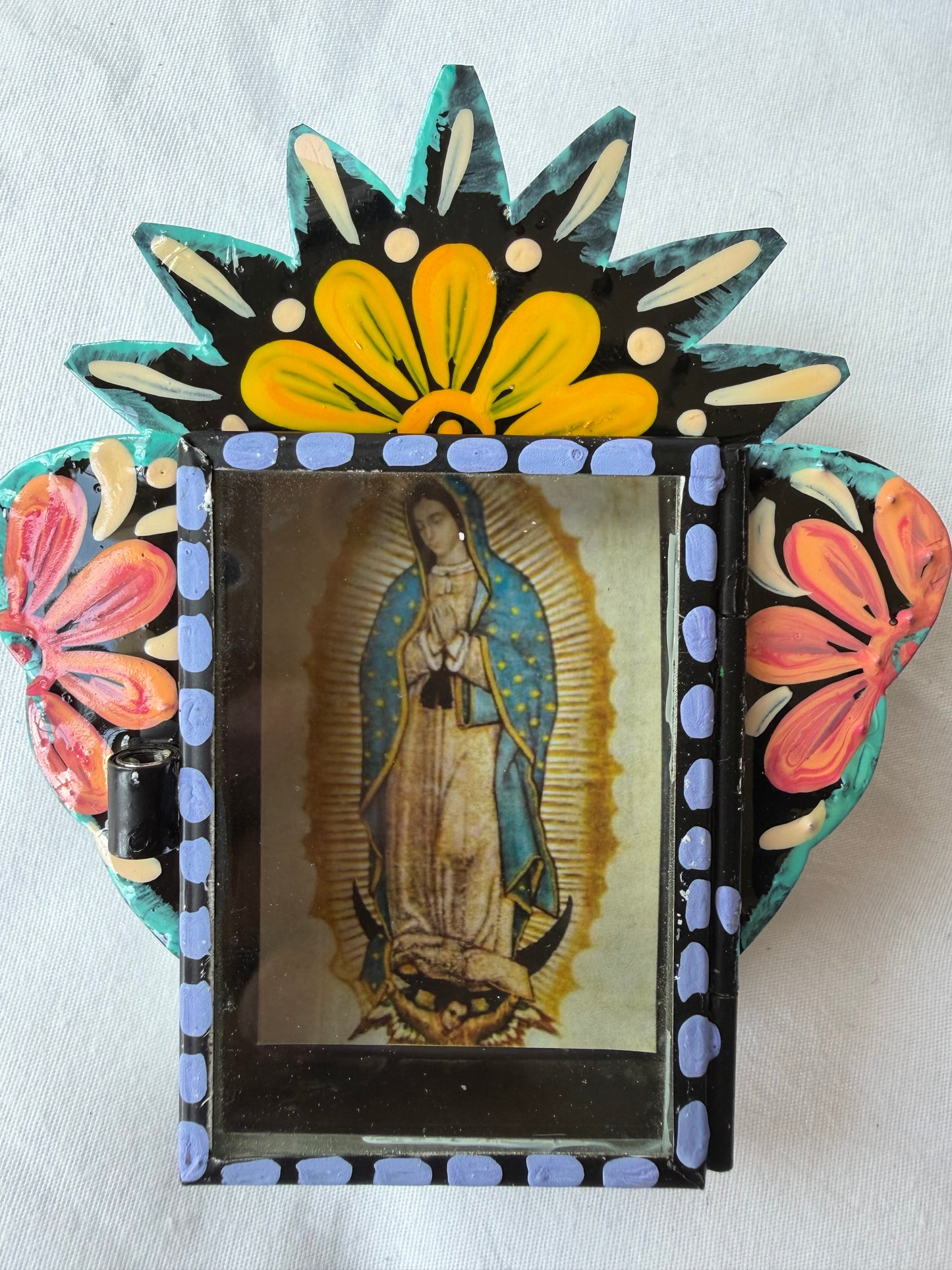 Nicho Shadowbox Hand Painted - Tin Hand-painted