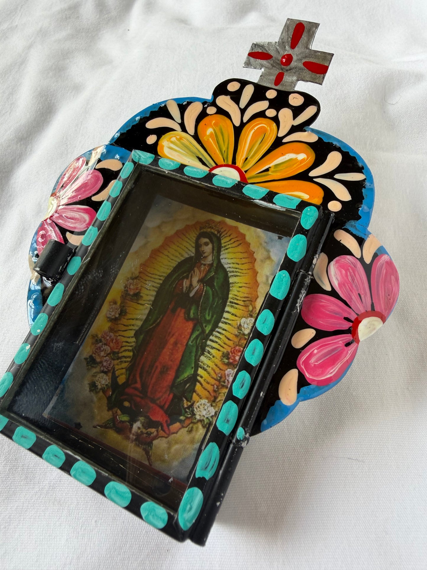 Nicho Shadowbox Hand Painted - Tin Hand-painted