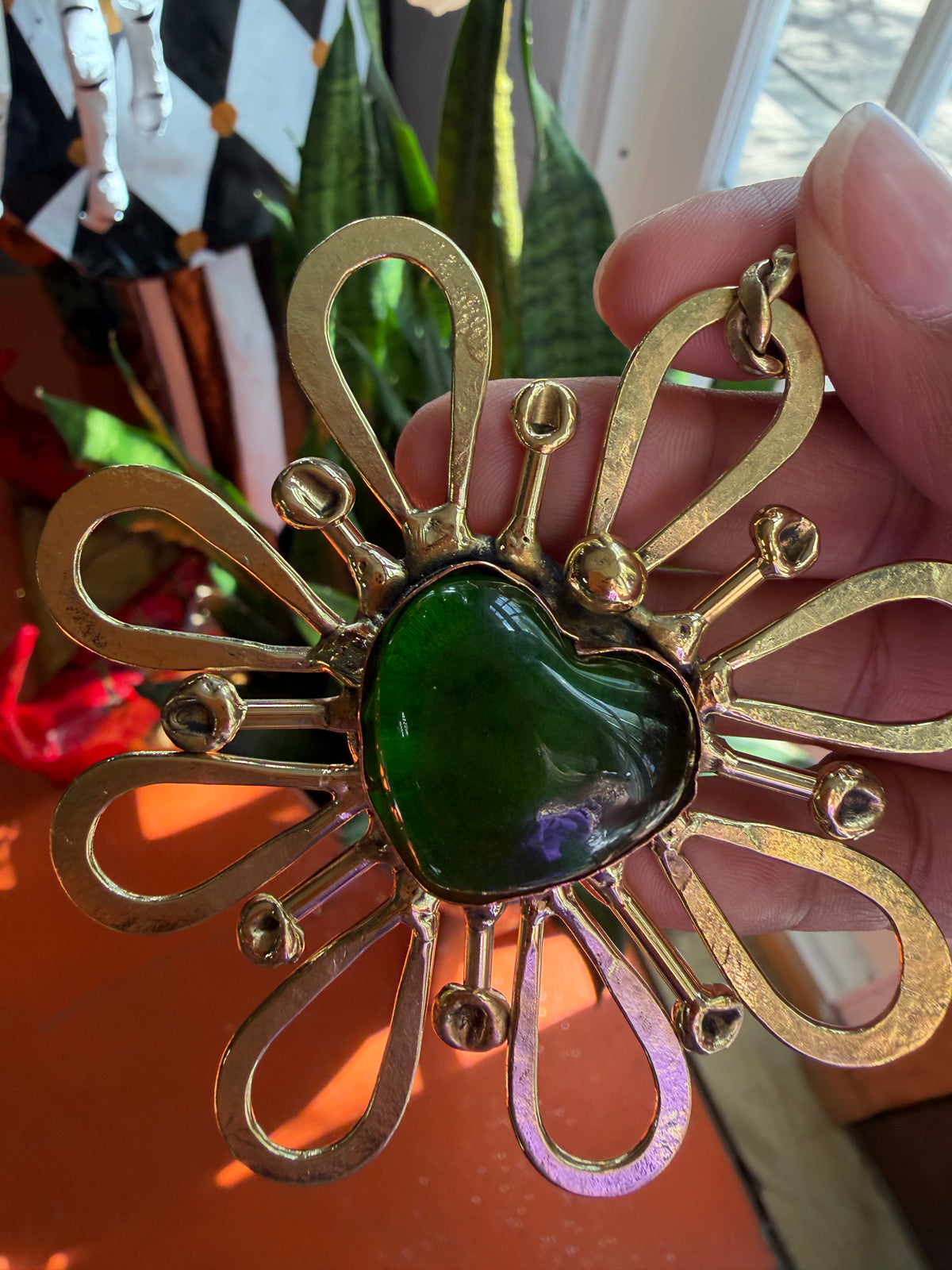 NEW Green Sacred Heart Flower Collection