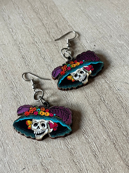 Guadalupe Posada Lightweight Wooden Earrings – San Miguel de Allende