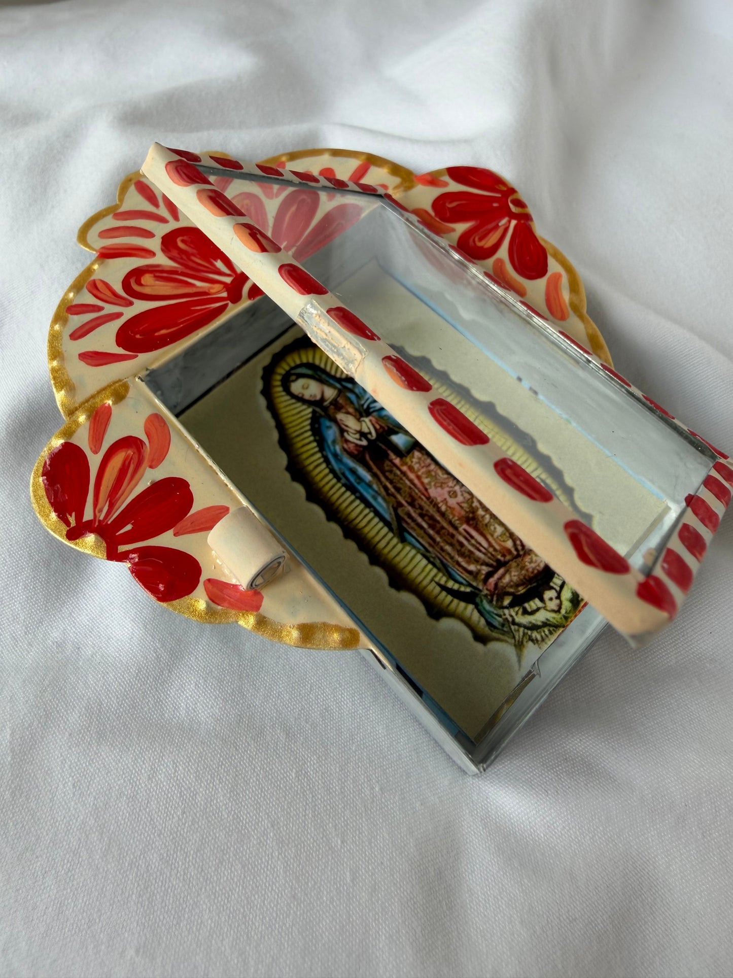 Nicho Shadowbox Hand Painted - Tin Hand-painted