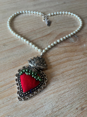 White Bead Sagrado Corazón Necklace