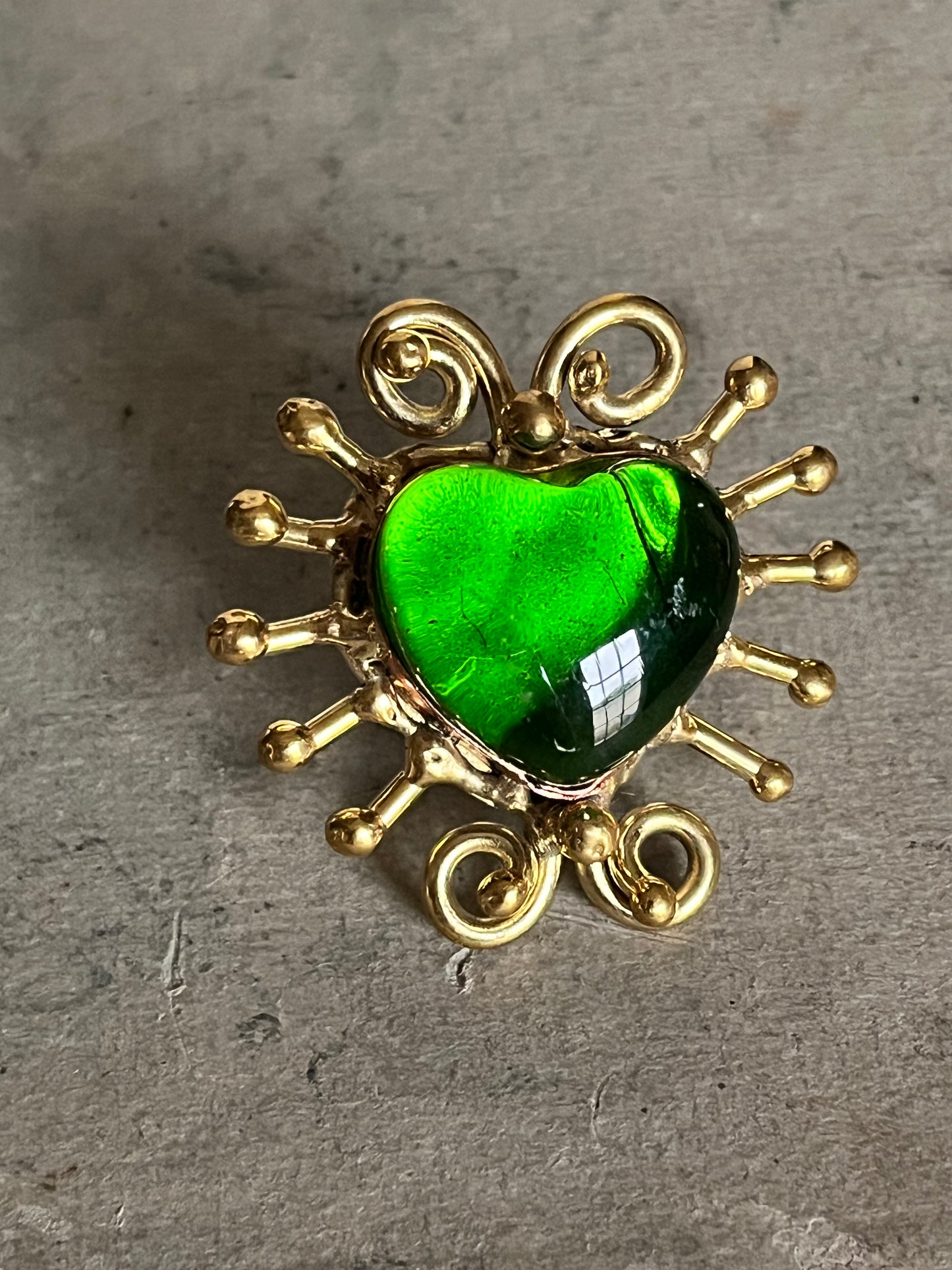 Glass Sacred Heart Ring - Green