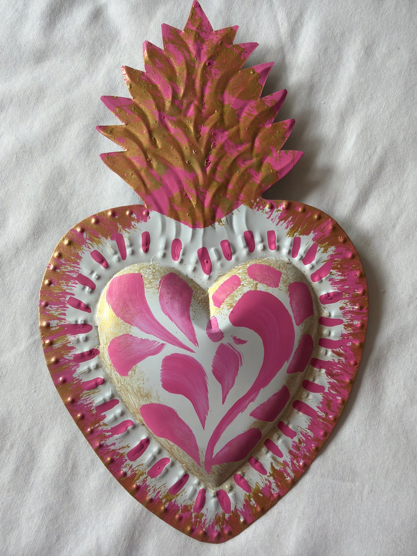Pink Vintage Sacred Heart - Tin