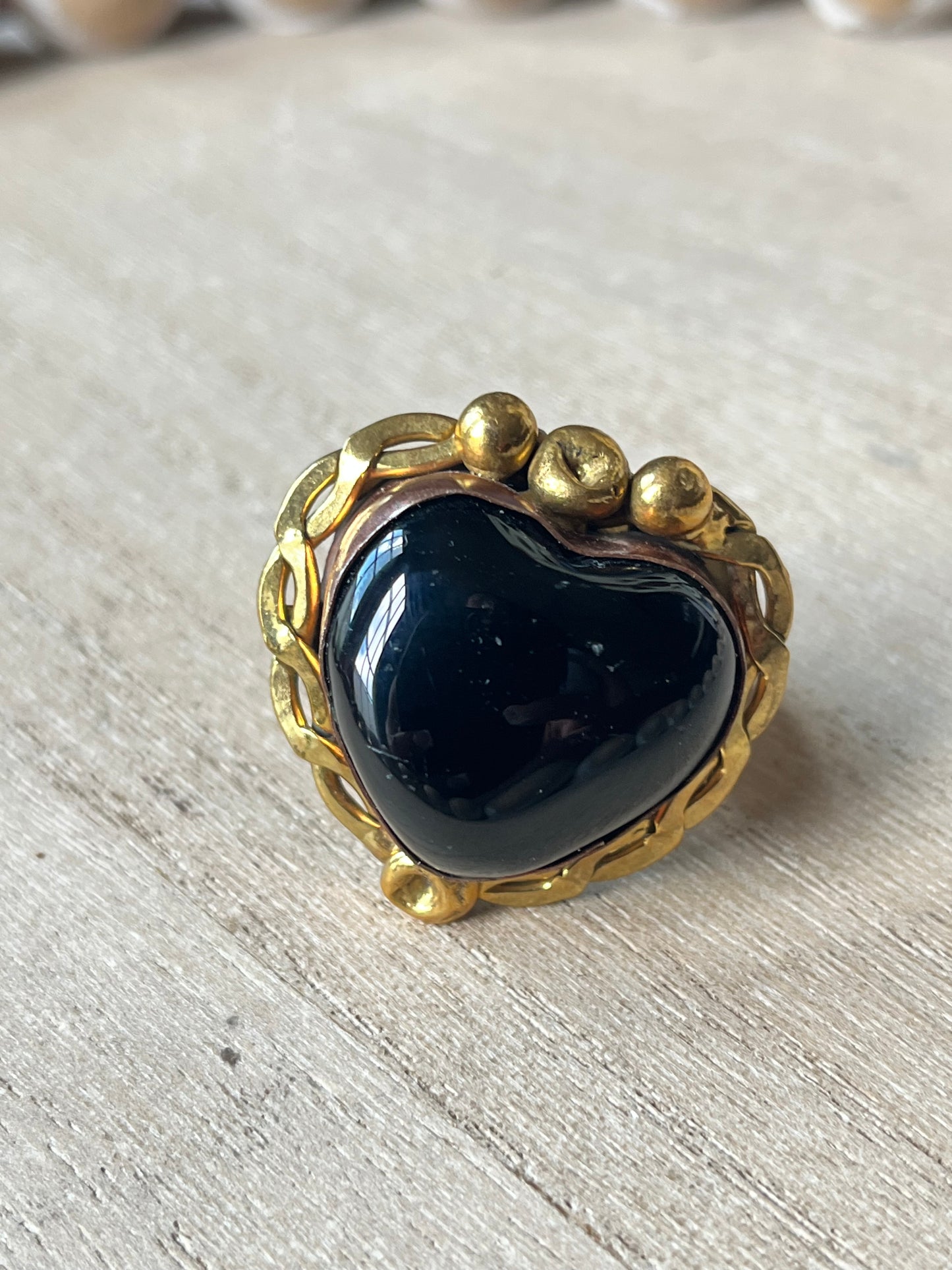 Sunburst Sacred Heart Ring - Black