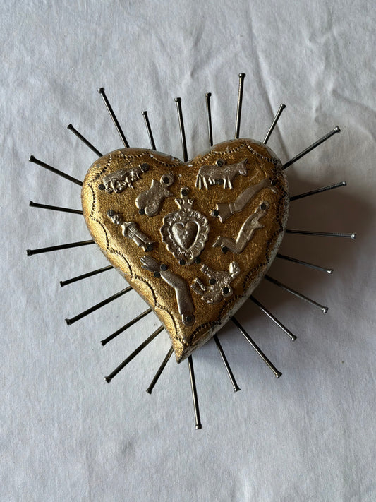 Clavo Sacred Heart
