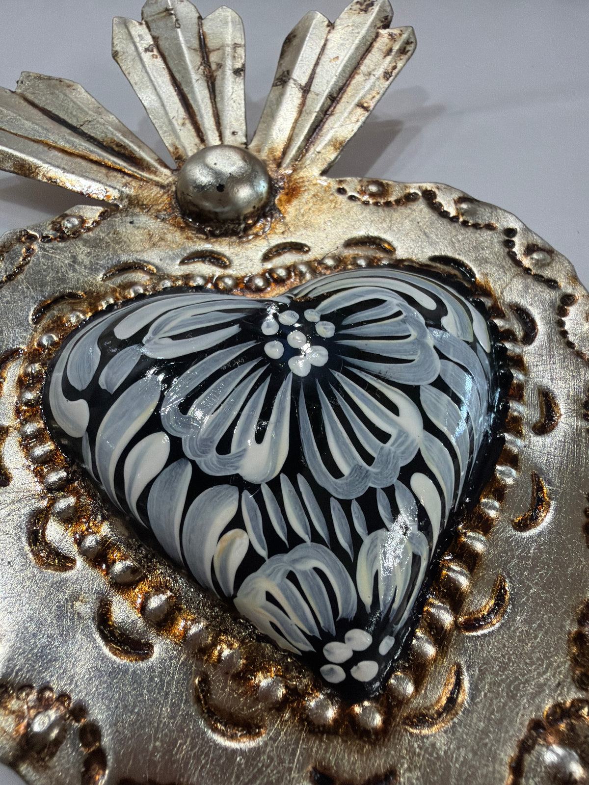 New Black White Sacred Heart Antique Silver