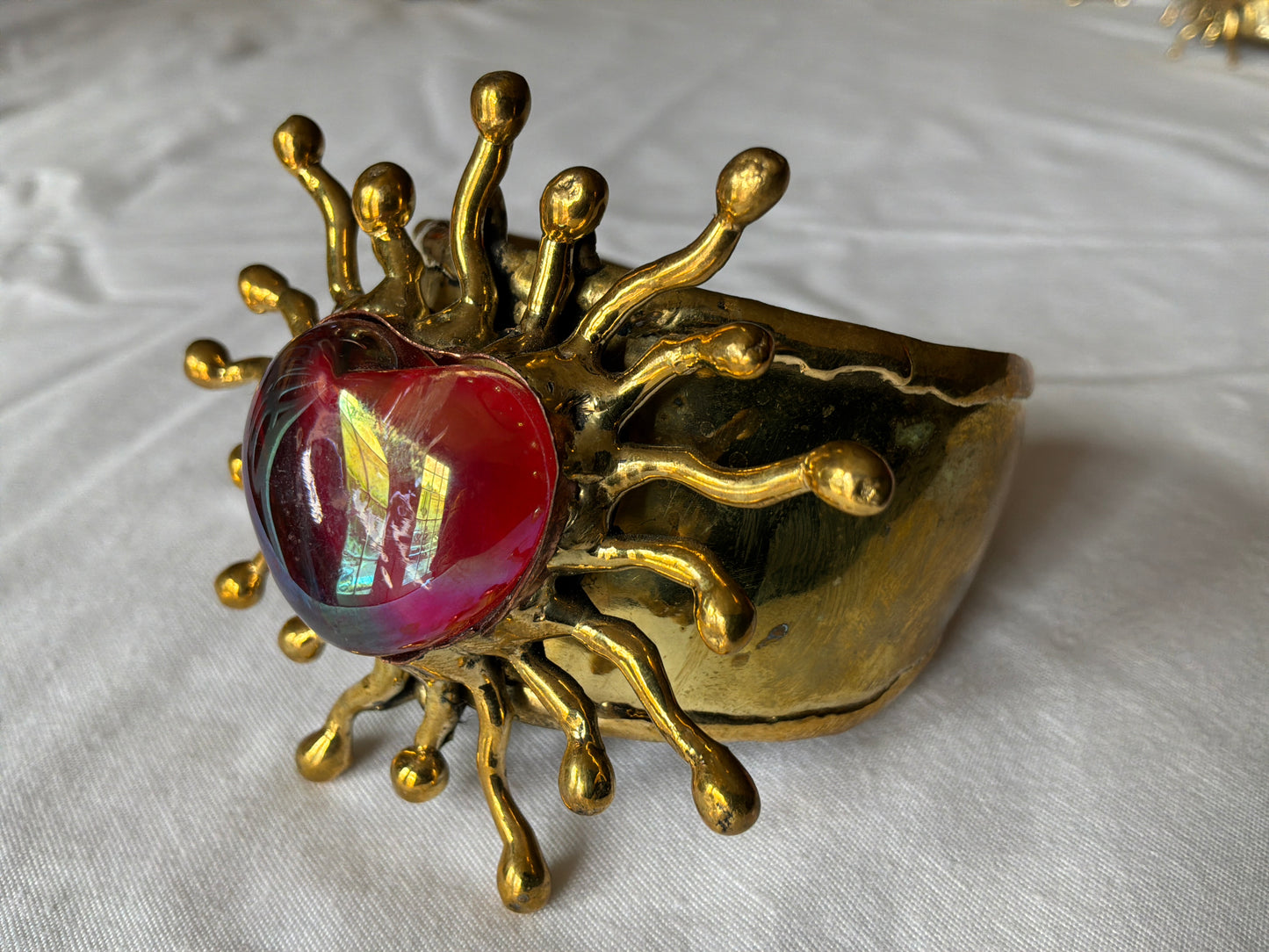Sunburst Sacred Heart Handmade Cuff Bracelet – Pink