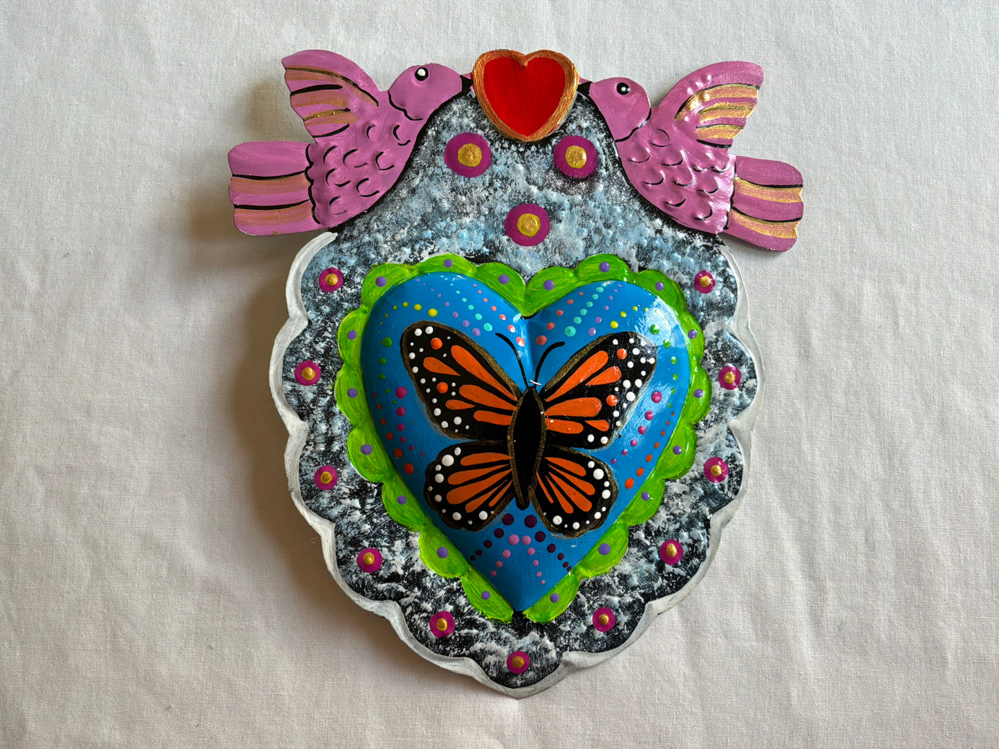 Doble Dove Paloma Hand Painted Heart