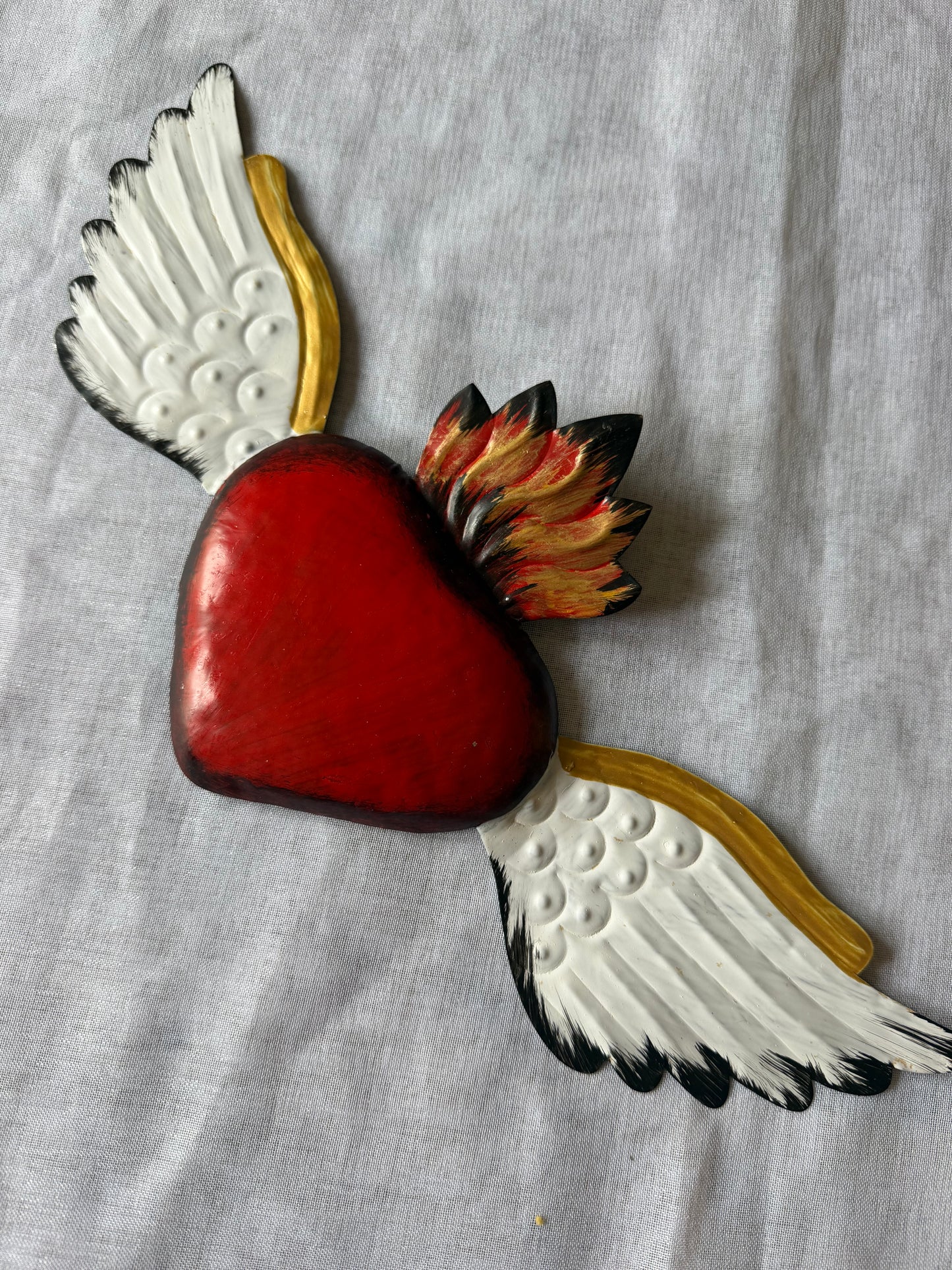 Sacred Red Heart Wings - Metal