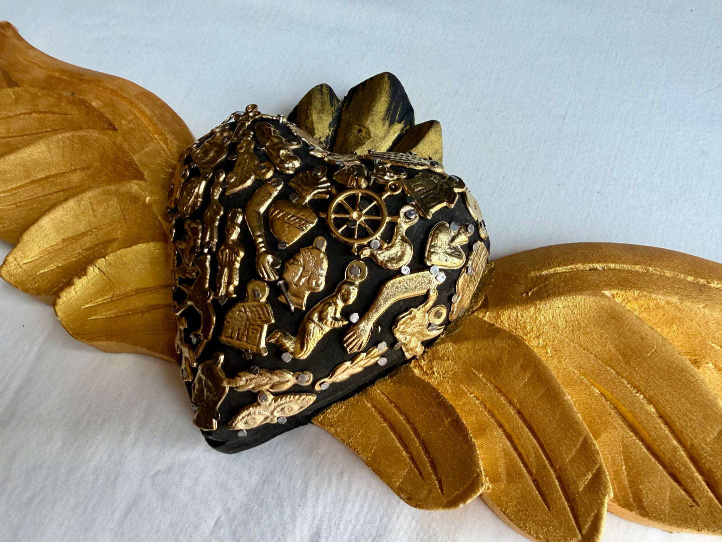 Handcrafted Milagro Sacred Heart Wings Wall Art