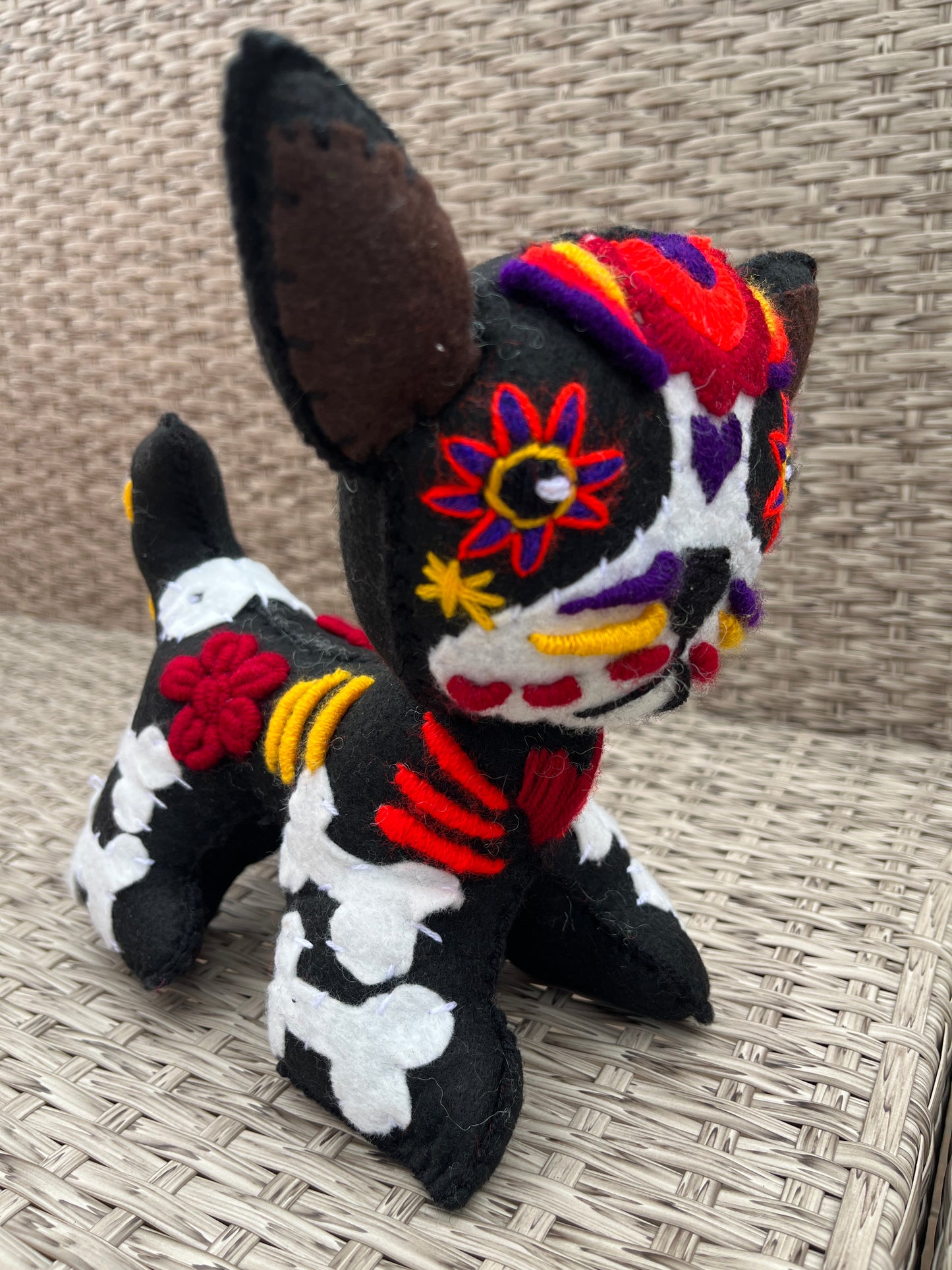 Perrito Xoloitzcuintle Embroidered - Xolo
