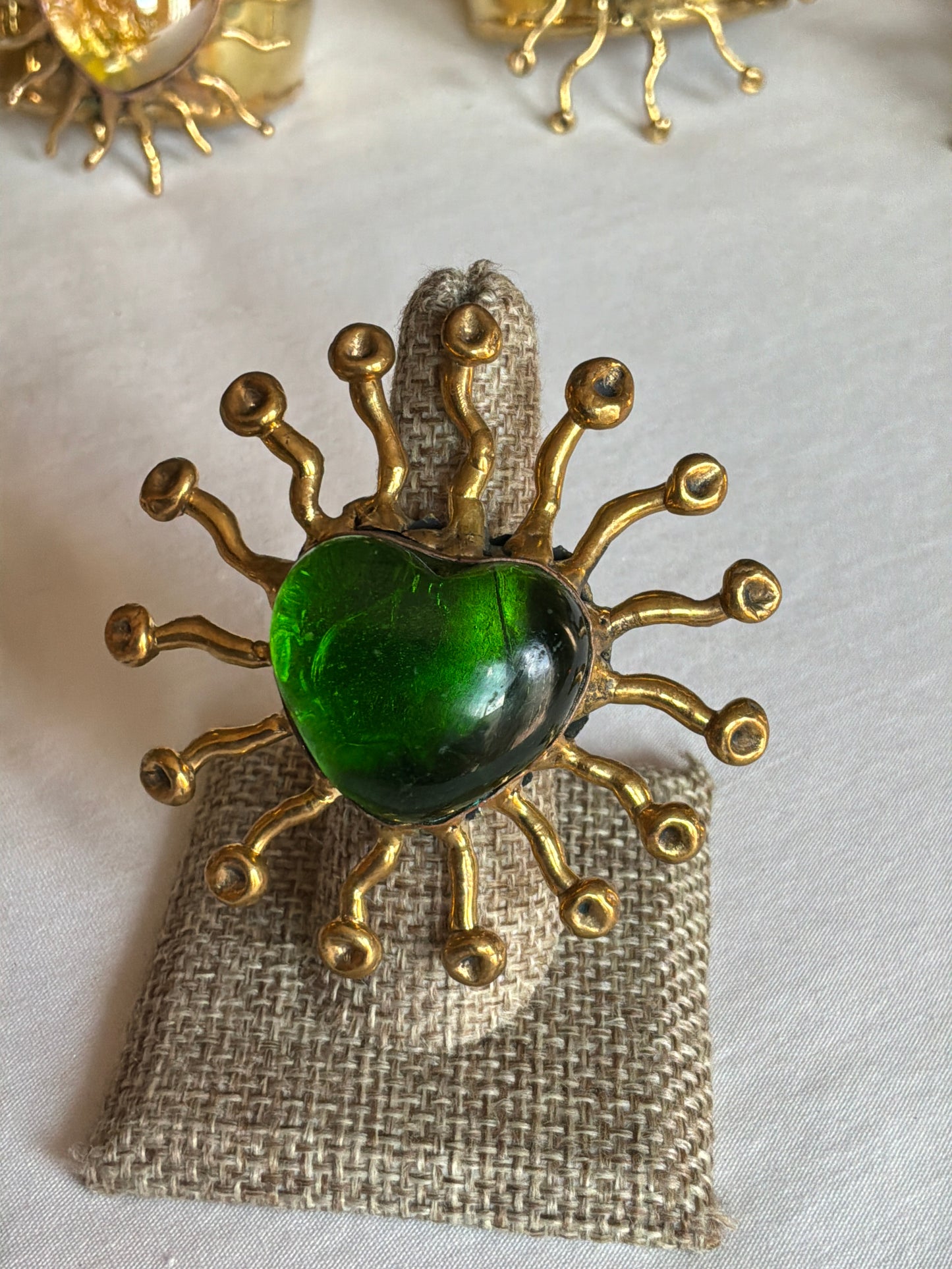 Sunburst Sacred Heart Ring - Green