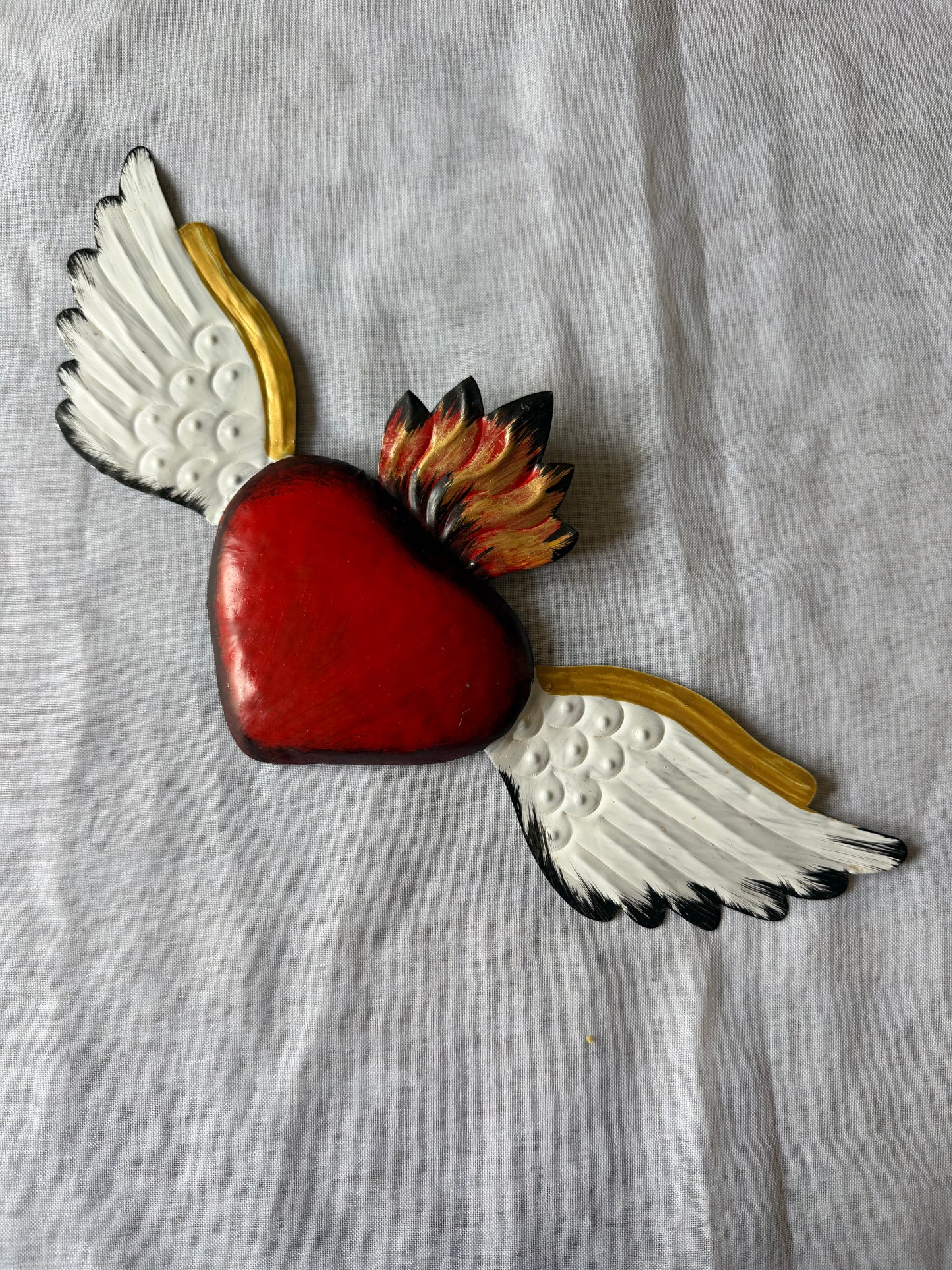 Sacred Red Heart Wings - Metal