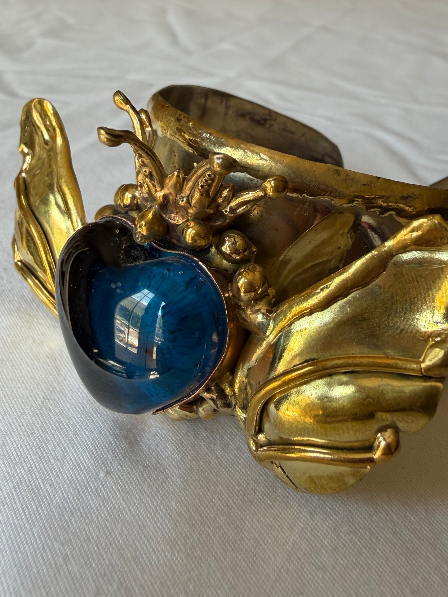 Sunburst Sacred Heart Cuff Bracelet - Blue Teal Turquoise