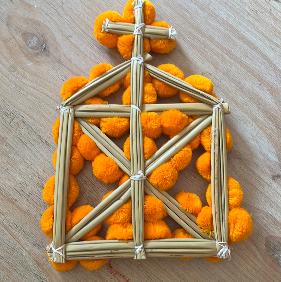 Ofrenda Altar Pompoms