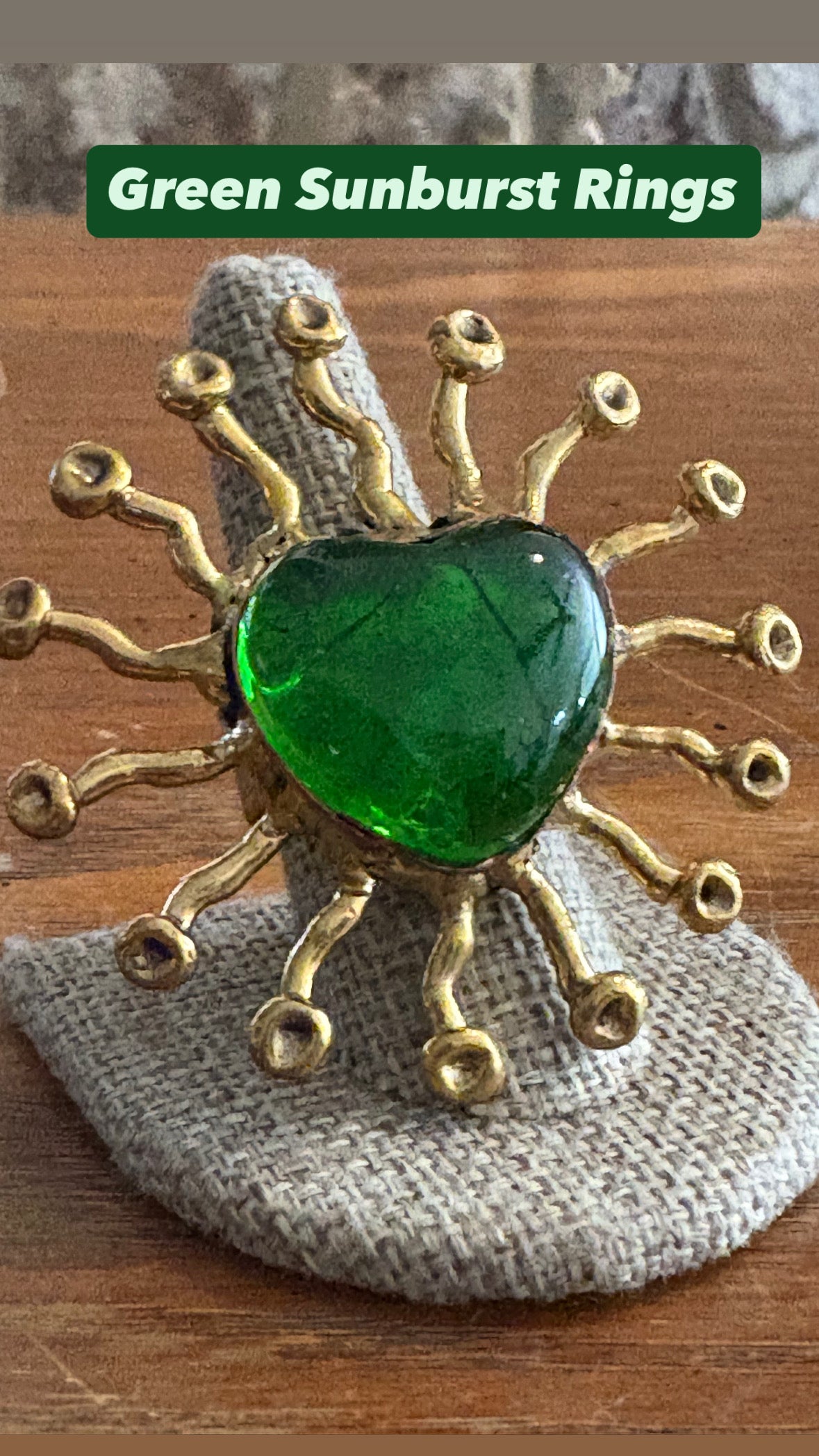 Glass Sacred Heart Ring - Green