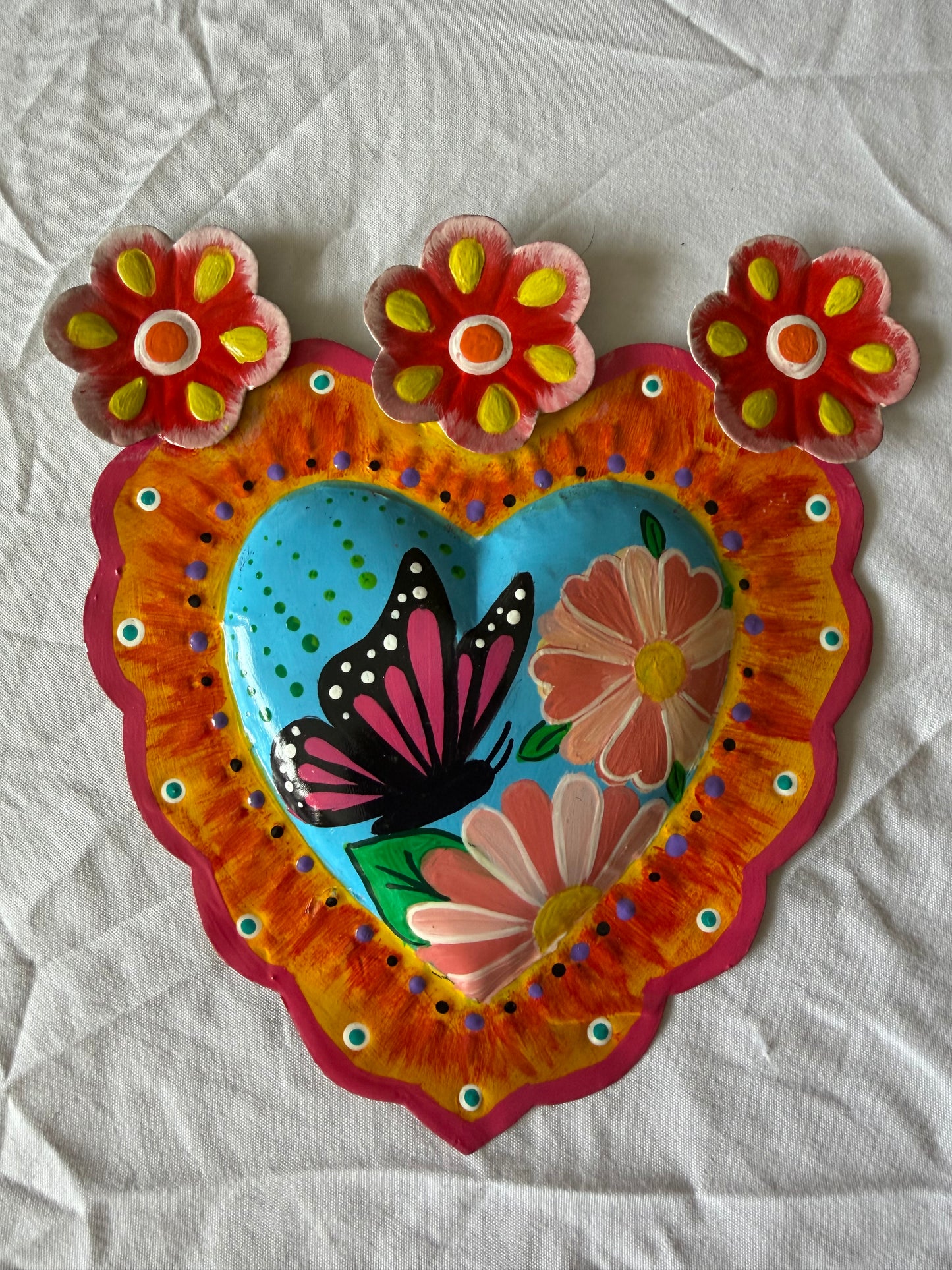 Mariposa Tin Heart