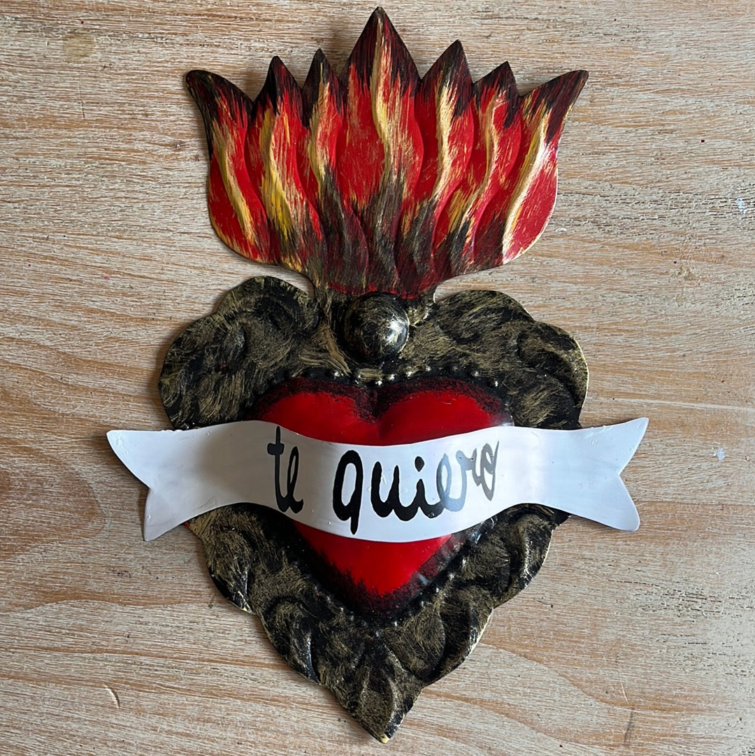 Rustic Red Heart Mexico