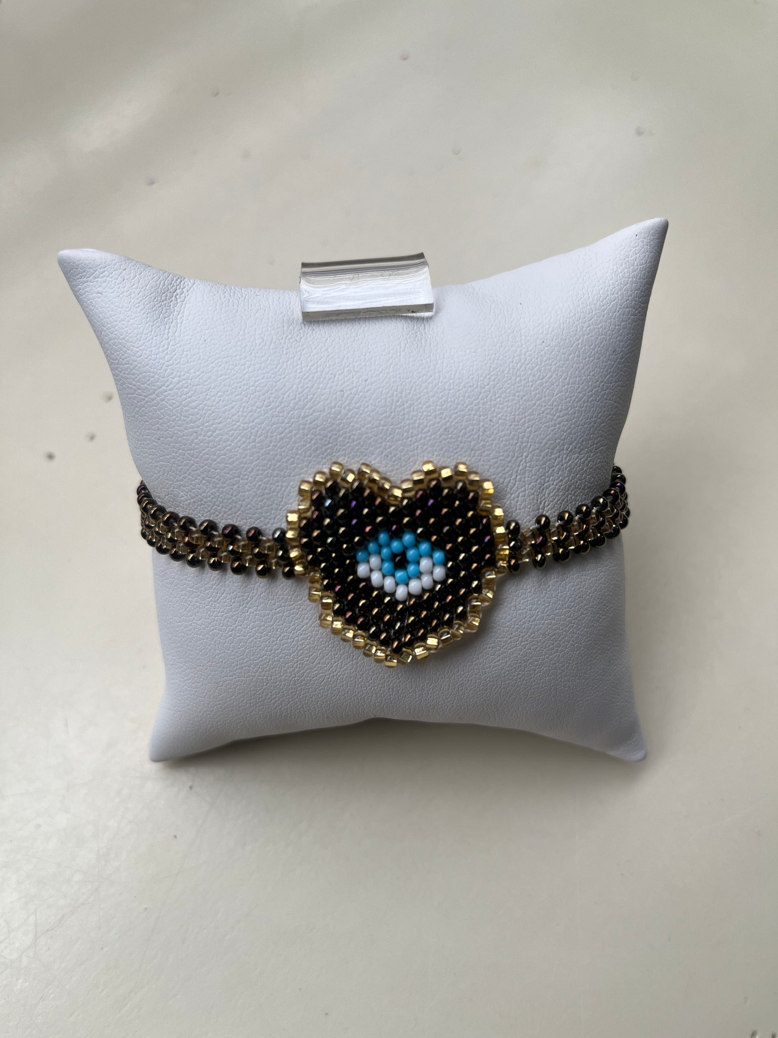 Ojo Heart Beaded Bracelet