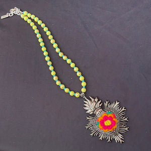 Sagrado Corazón Beaded Necklace