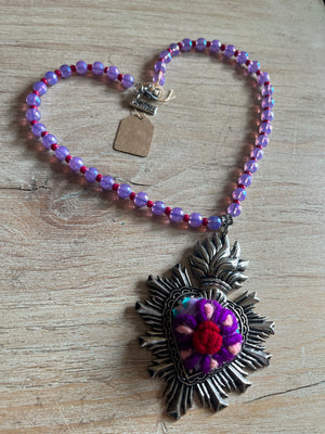 Sagrado Corazón Beaded Necklace