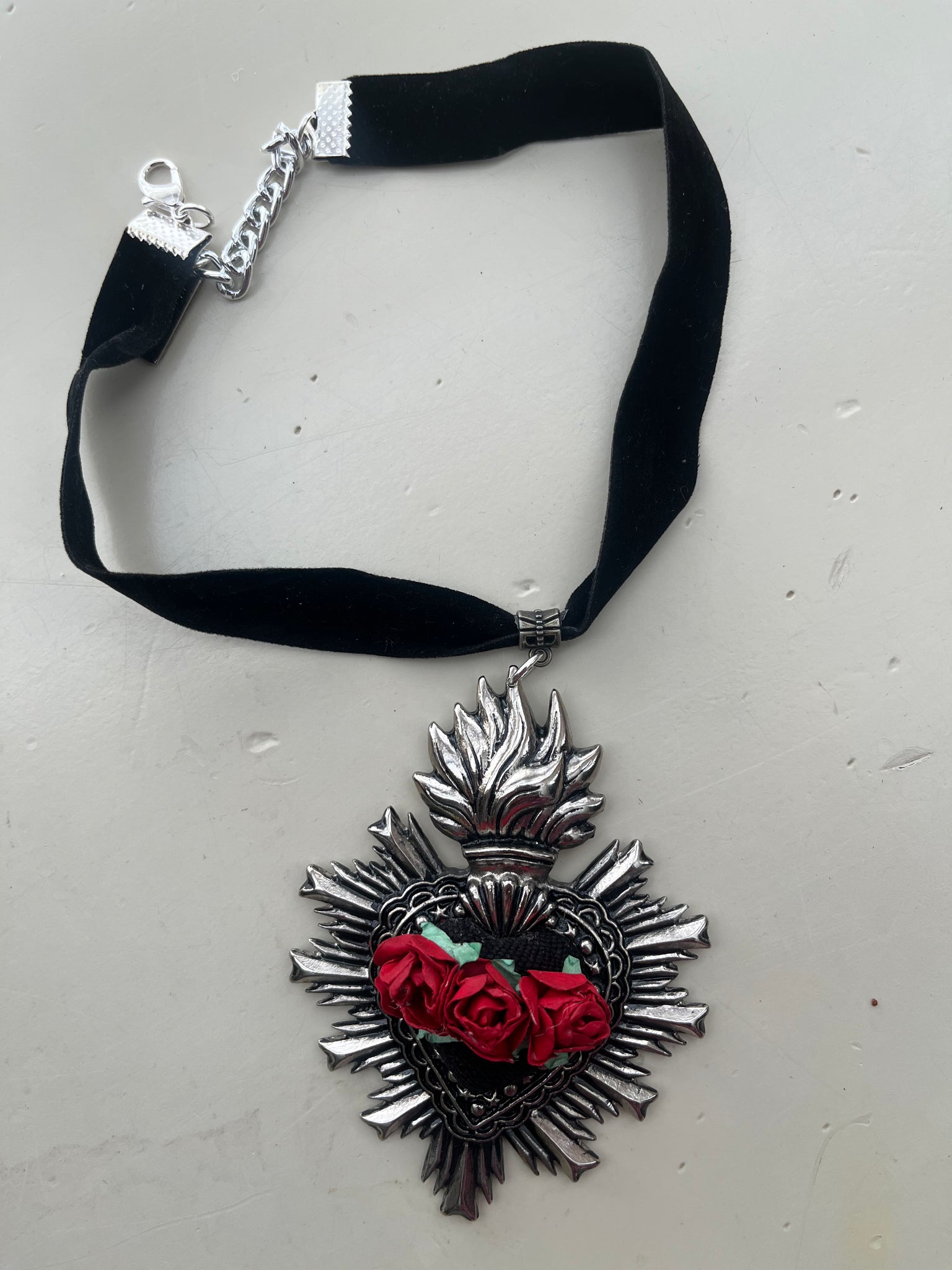 Red Rose Black Heart Choker – Barrio Antiguo Designs