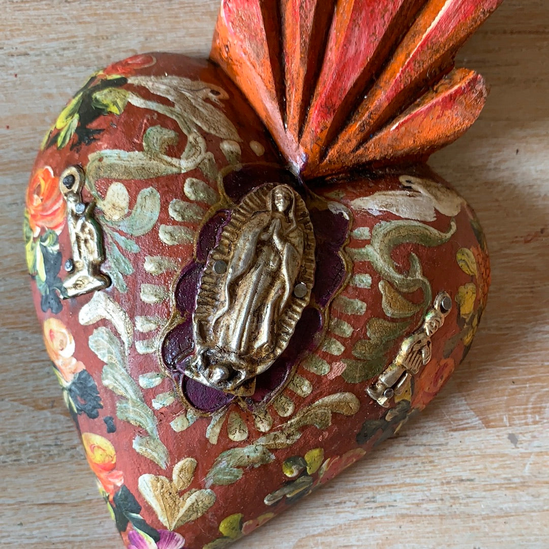 Virgen Guadalupe Heart