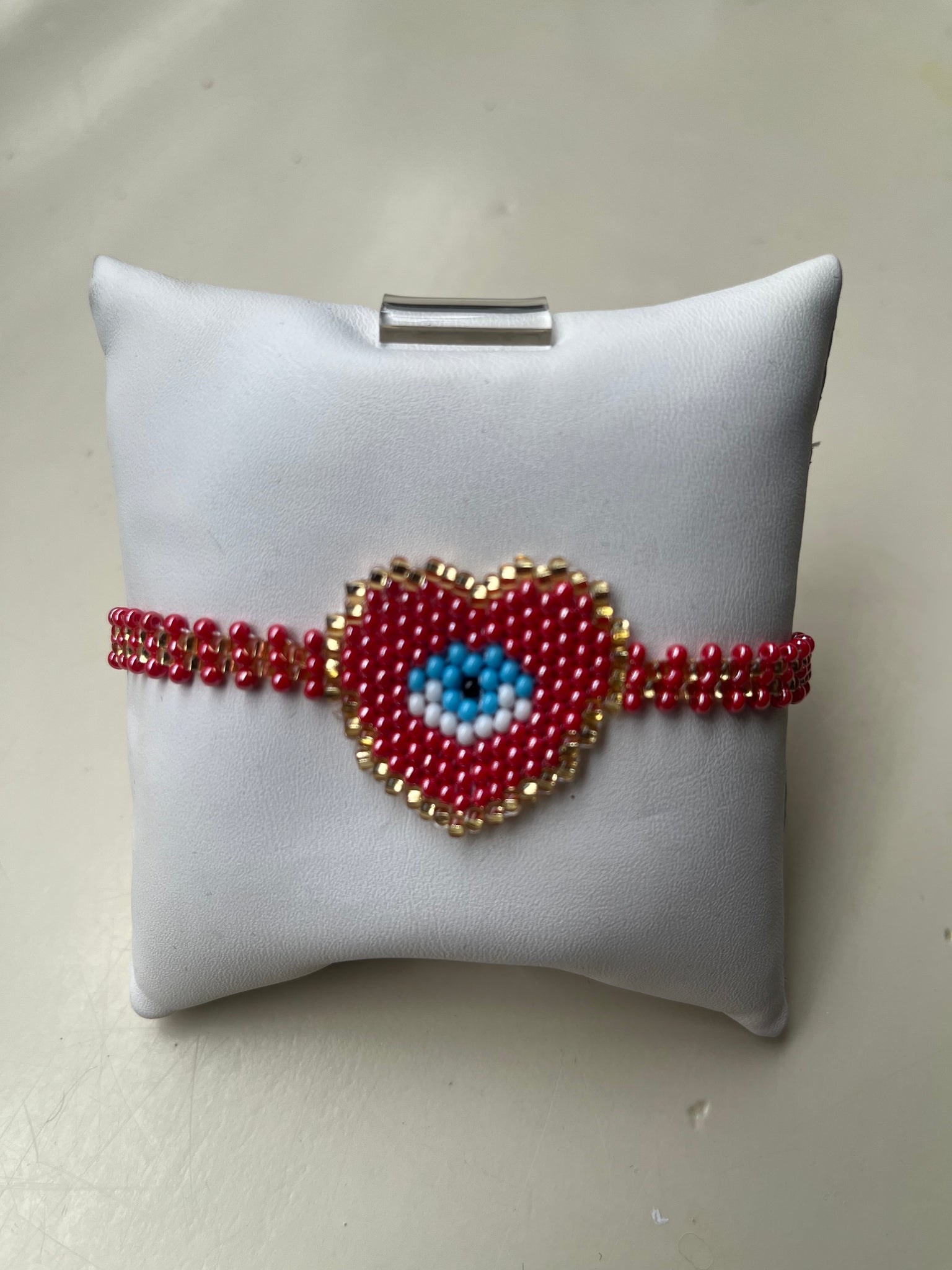 Ojo Heart Beaded Bracelet
