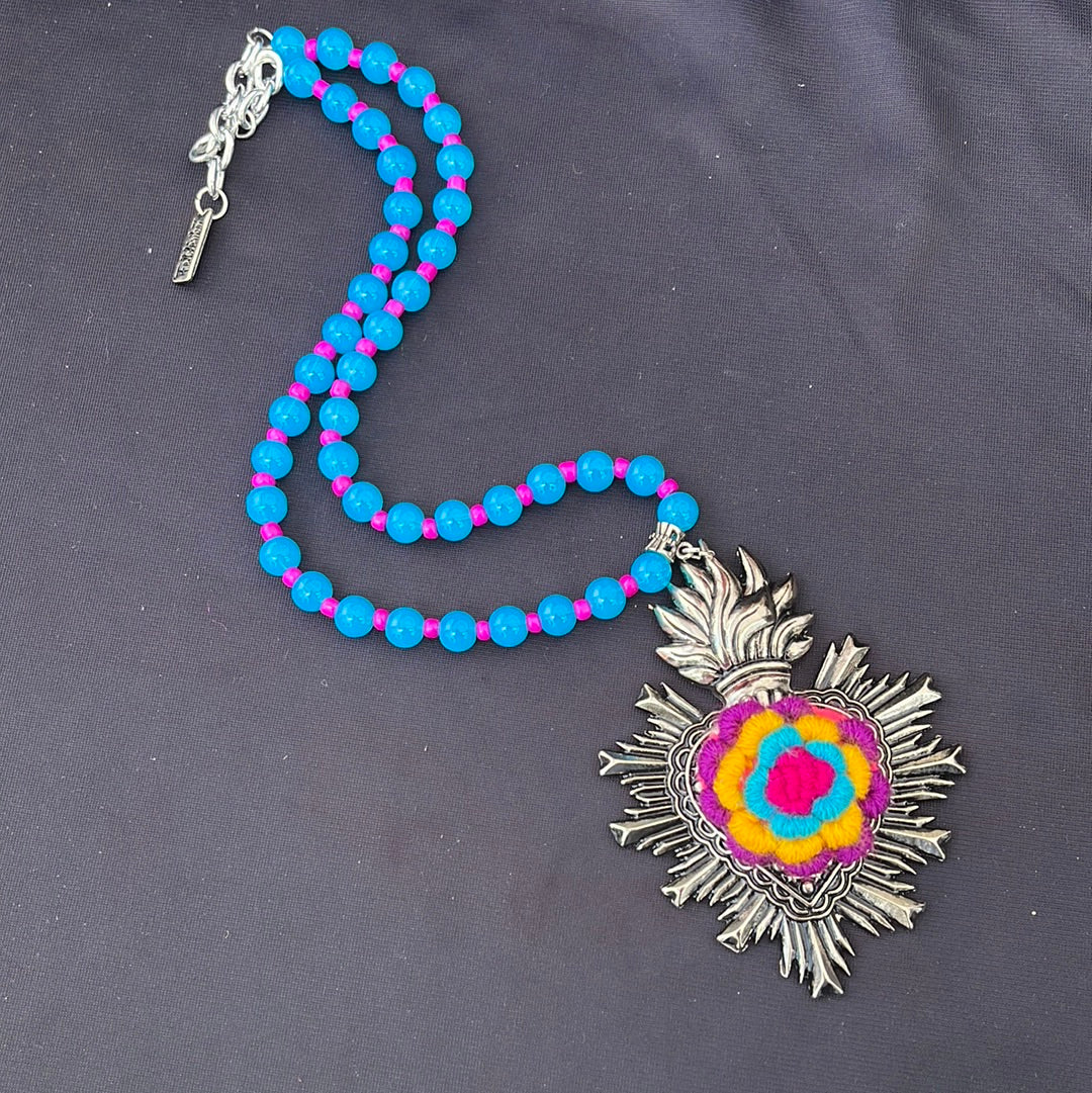Sagrado Corazón Beaded Necklace