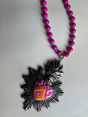 Sagrado Corazón Beaded Necklace